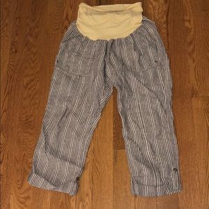 Motherhood Maternity linen crop pants; Size L